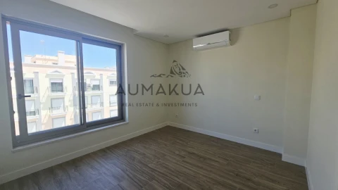 Apartamento T4 para Venda em Almancil