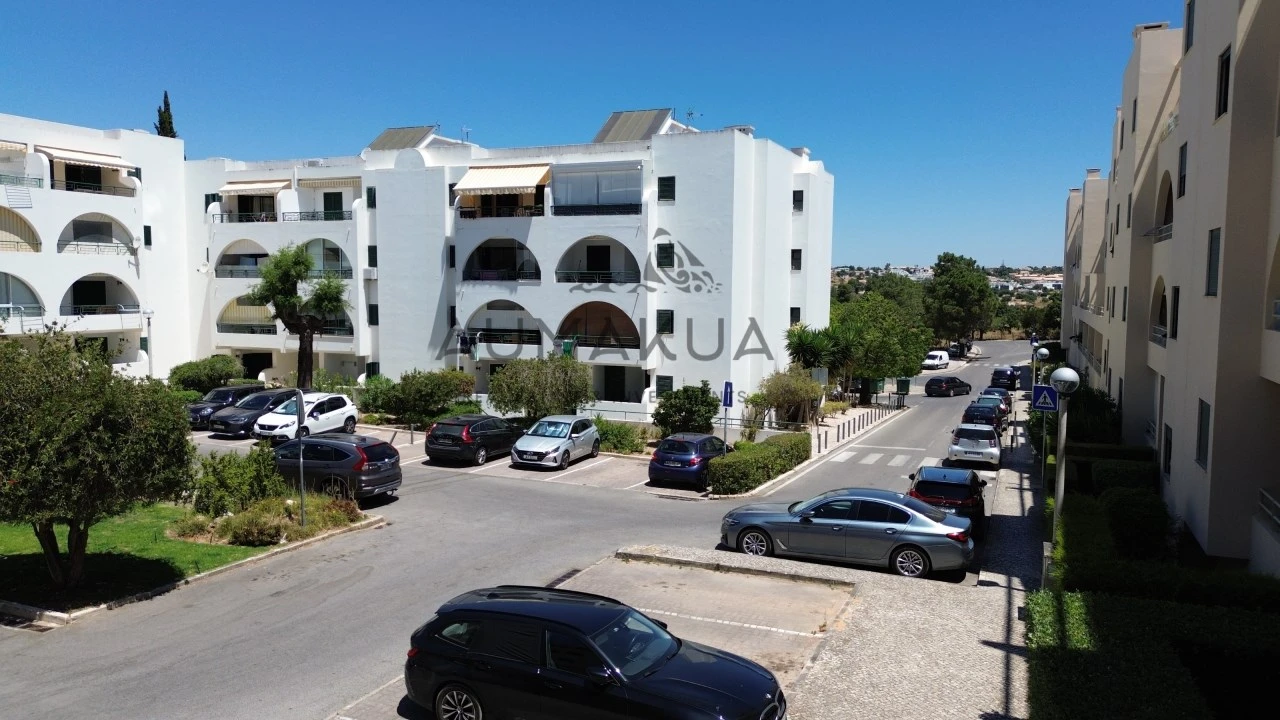 Apartamento T1 para Venda em Guia Foto 12