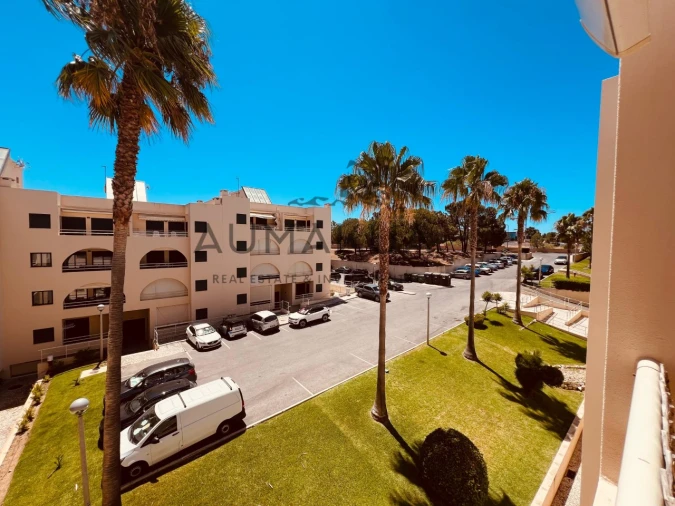 Apartamento T1 para Venda em Guia Foto 11