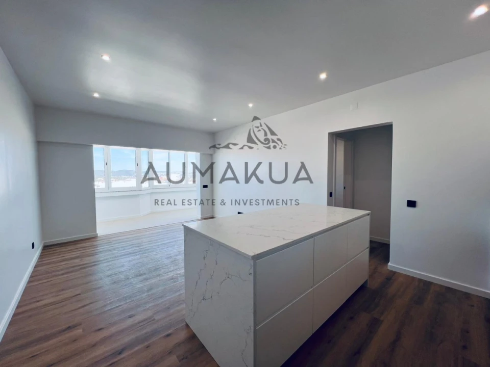 Apartamento T1 para Venda em Quarteira Foto 1