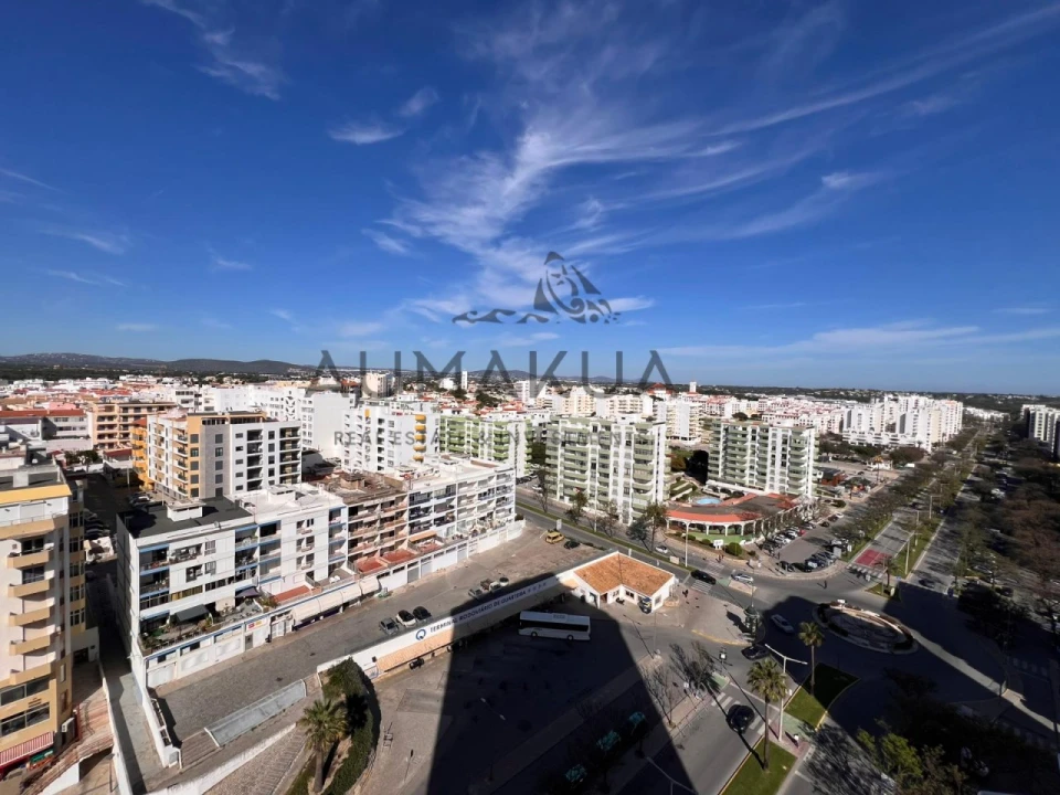 Apartamento T1 para Venda em Quarteira Foto 12