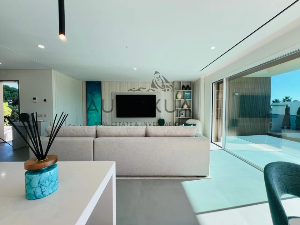Apartamento T2 para Venda em Quarteira Foto 1