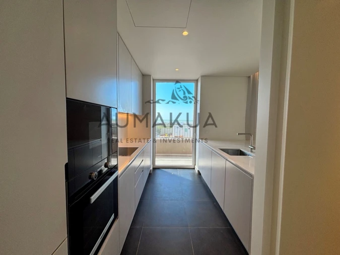 Apartamento T2 para Venda em Quarteira Foto 8