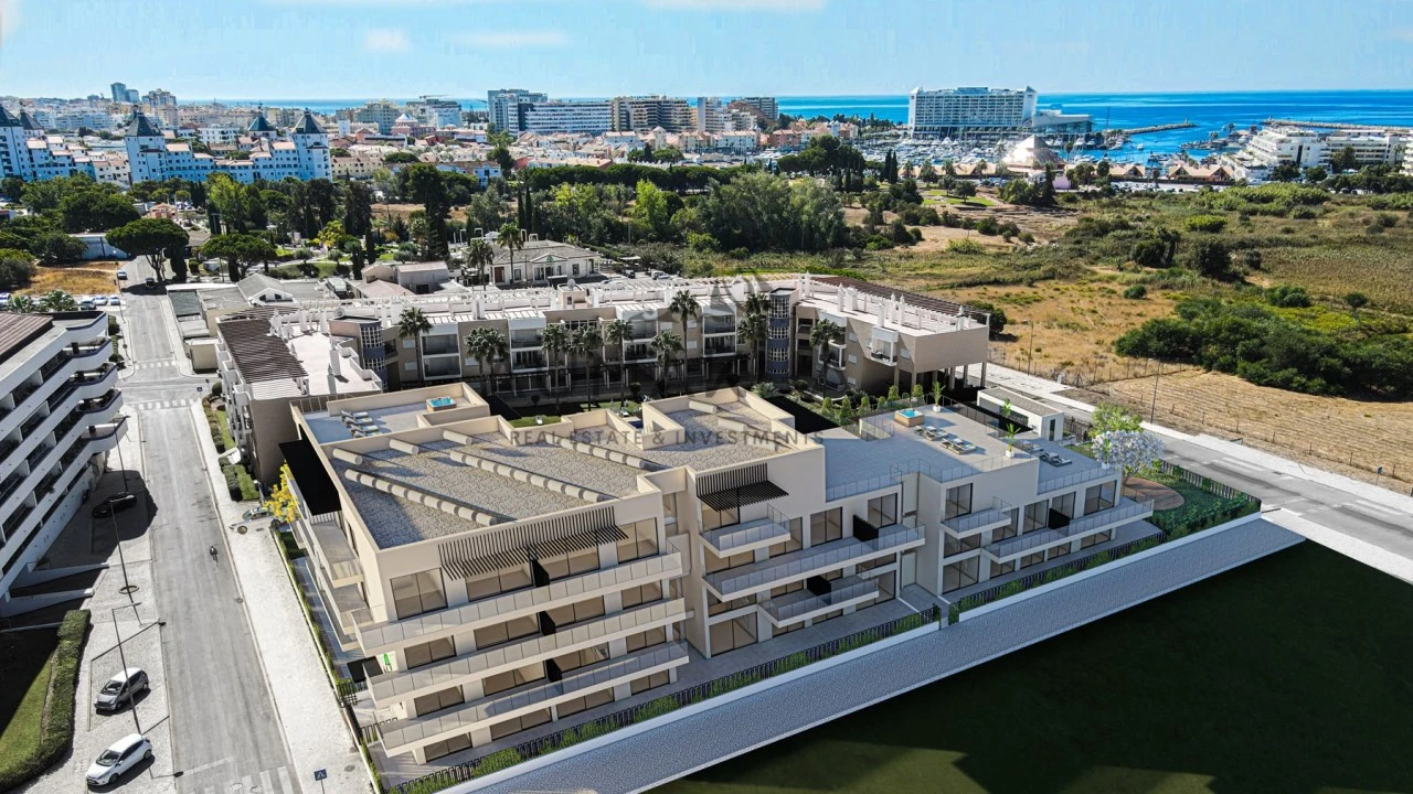 Apartamento T2 para Venda em Quarteira Foto 14