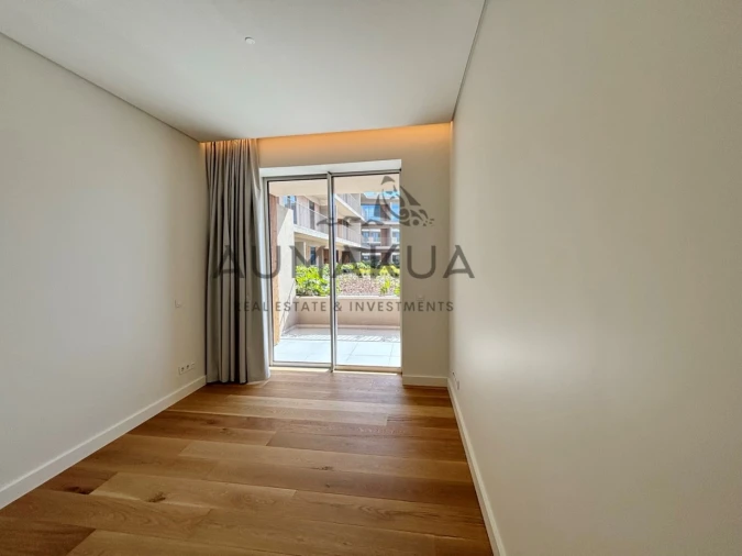 Apartamento T2 para Venda em Quarteira Foto 12