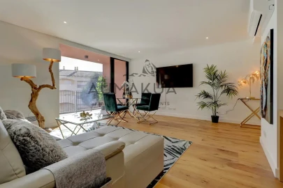 Apartamento T1 para Venda em Quarteira