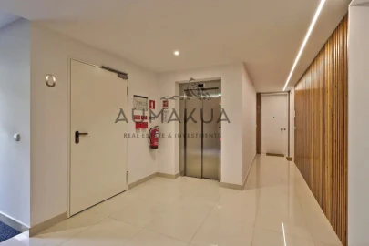 Apartamento T1 para Venda em Quarteira