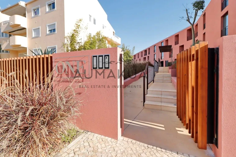 Apartamento T1 para Venda em Quarteira Foto 4