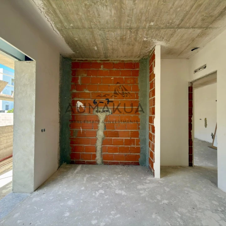 Apartamento T1 para Venda em Quarteira Foto 5