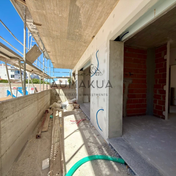 Apartamento T1 para Venda em Quarteira Foto 7