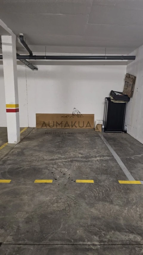 Apartamento T3 para Venda em Quelfes