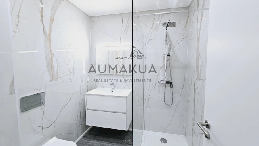 Apartamento T3 para Venda em Quelfes Foto 8