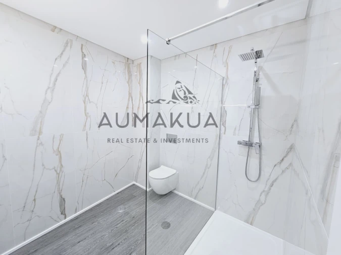 Apartamento T3 para Venda em Quelfes Foto 9