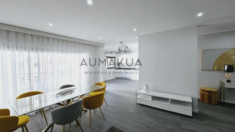Apartamento T3 para Venda em Quelfes