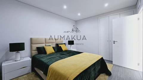 Apartamento T3 para Venda em Quelfes