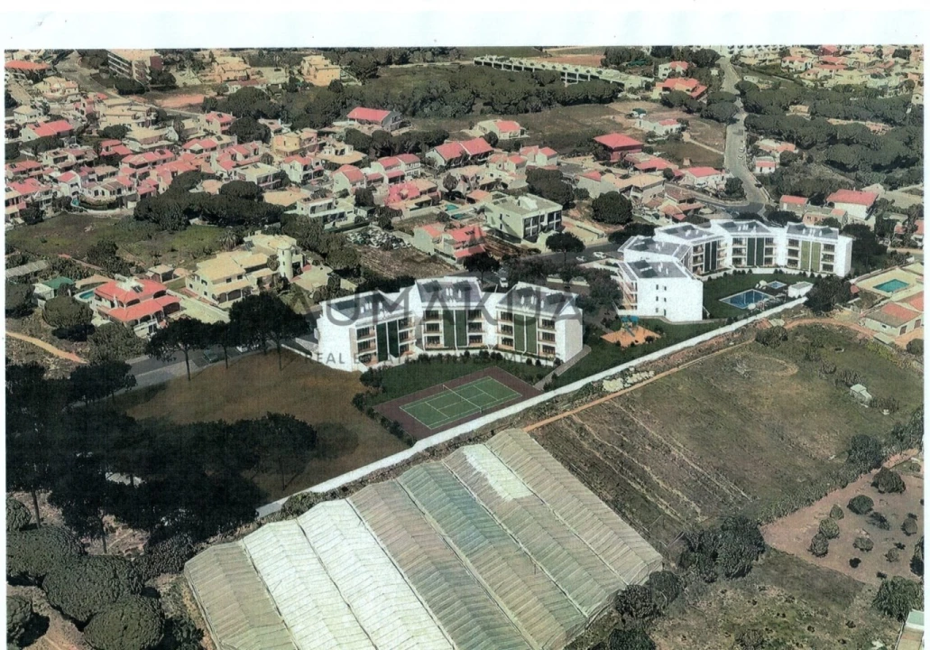 Terreno para Venda em Faro (Sé e São Pedro) Foto 3