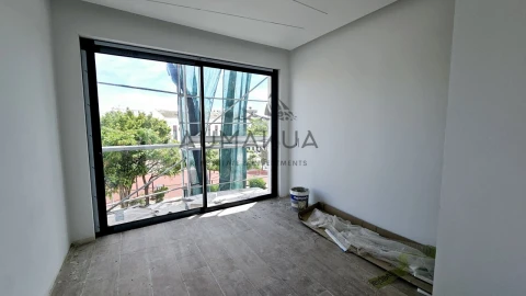 Negócio para Venda em Faro (Sé e São Pedro)
