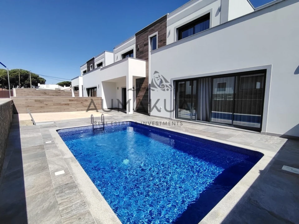 Moradia T3 para Venda em Albufeira e Olhos de Água Foto 2