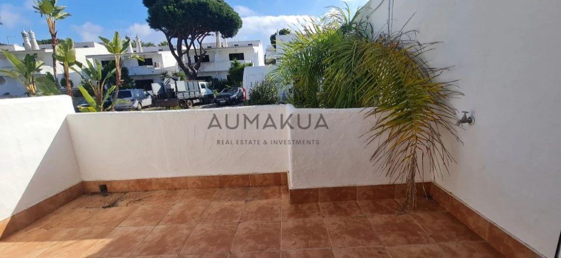 Quinta T4 para Venda em Almancil Foto 16