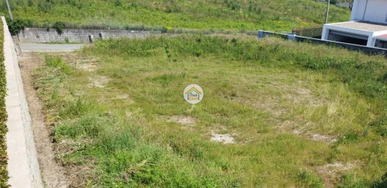 Terreno para Venda em Varzea