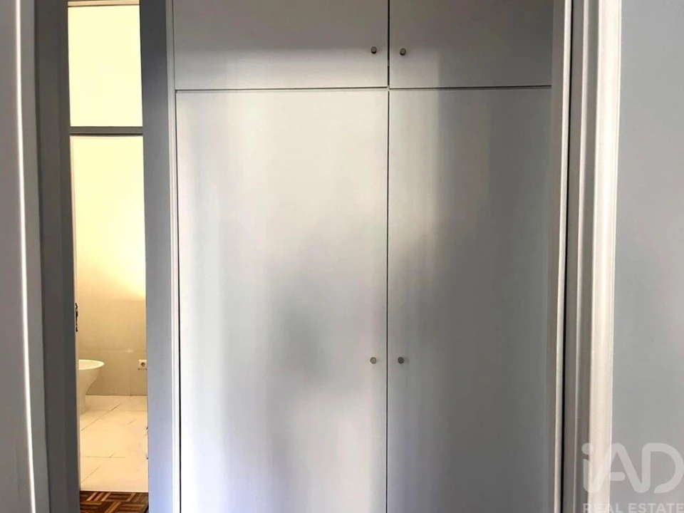 Apartamento T4 para Arrendamento em Aldoar, Foz do Douro e Nevogilde Foto 8