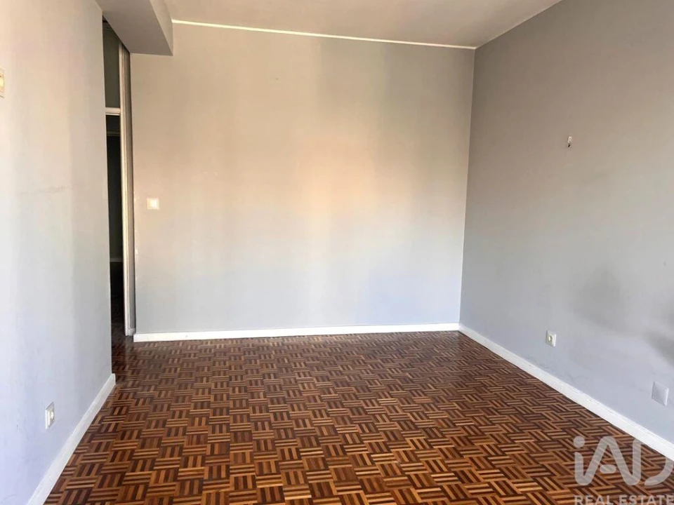 Apartamento T4 para Arrendamento em Aldoar, Foz do Douro e Nevogilde Foto 10