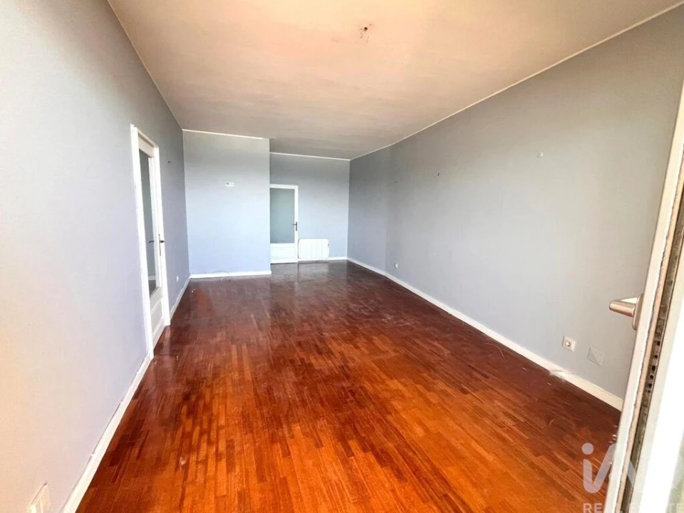 Apartamento T4 para Arrendamento em Aldoar, Foz do Douro e Nevogilde Foto 3