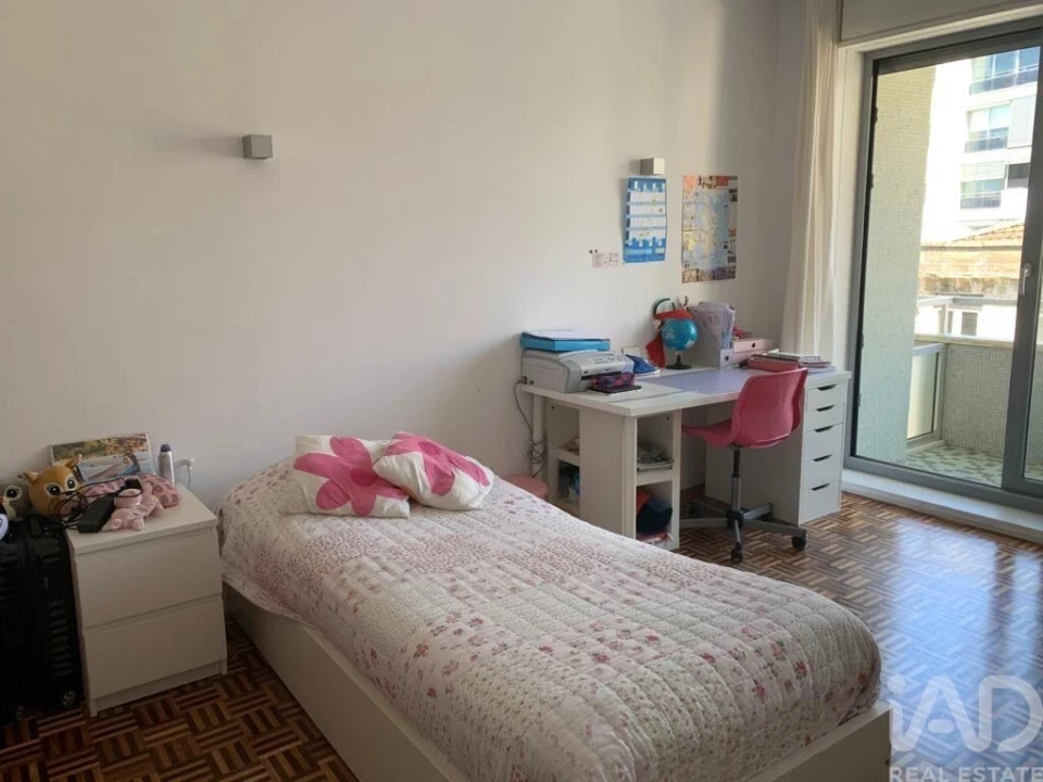 Apartamento T4 para Arrendamento em Aldoar, Foz do Douro e Nevogilde Foto 12