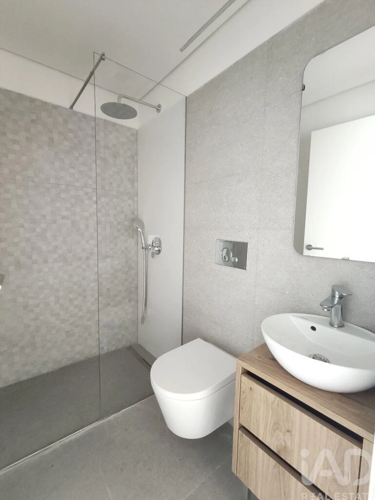 Apartamento T2 para Venda em Lordelo do Ouro e Massarelos Foto 6