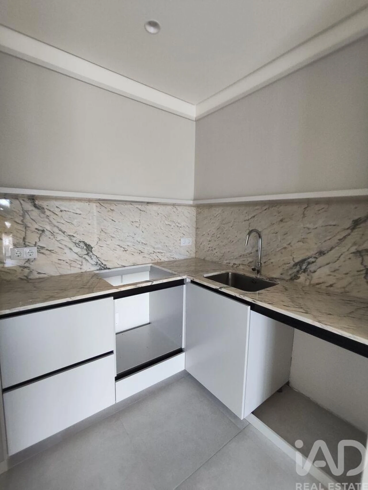 Apartamento T2 para Venda em Lordelo do Ouro e Massarelos Foto 16