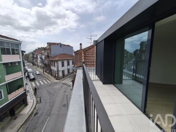 Apartamento T2 para Venda em Lordelo do Ouro e Massarelos