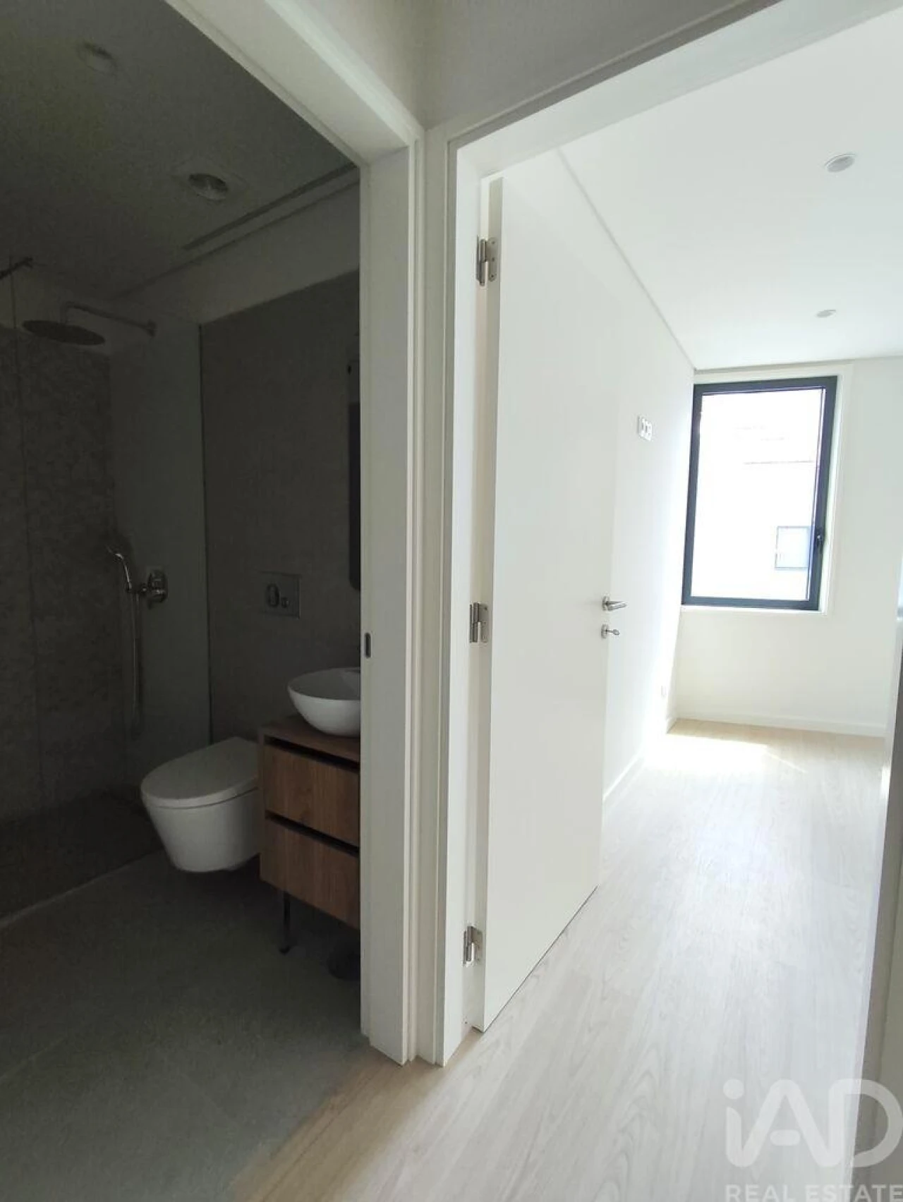 Apartamento T2 para Venda em Lordelo do Ouro e Massarelos Foto 7