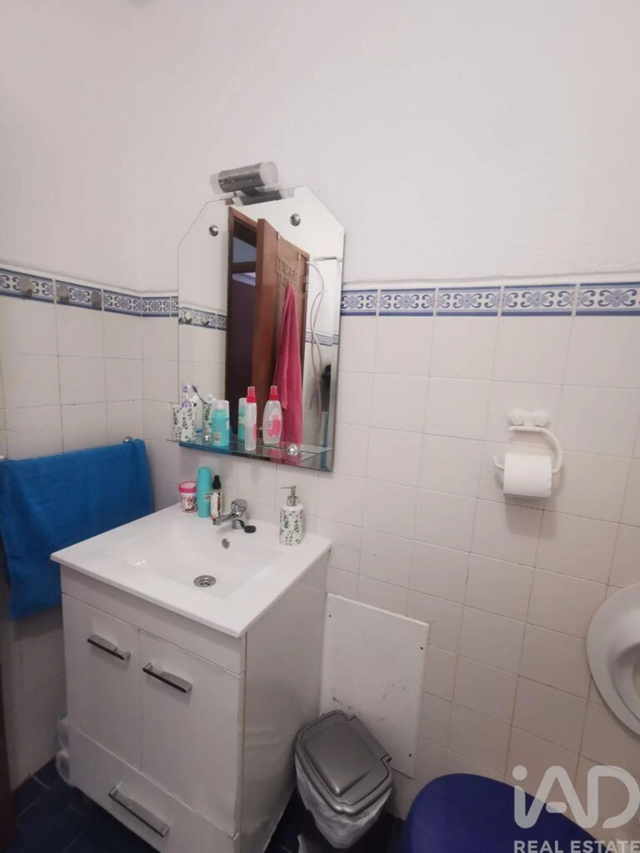 Apartamento T3 para Venda em Quelfes Foto 9