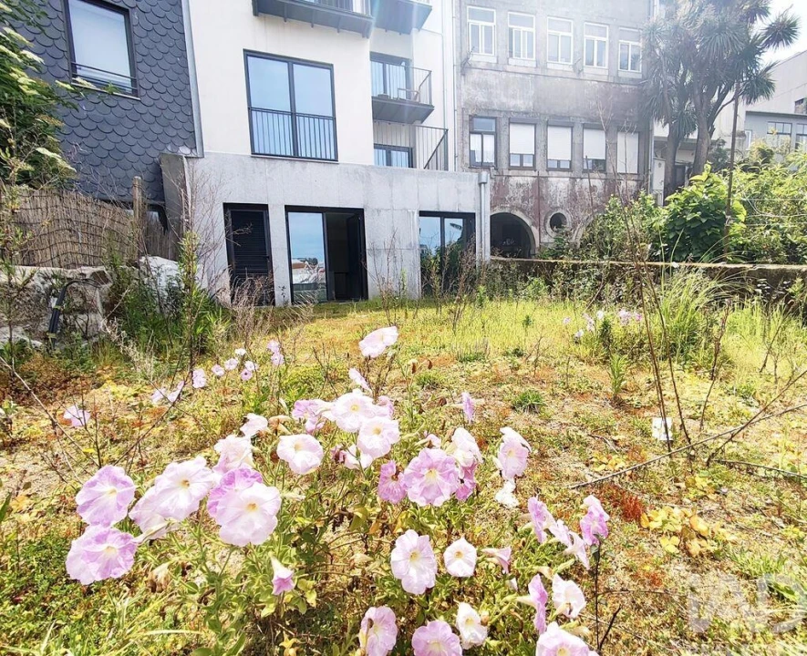 Apartamento T2 para Venda em Lordelo do Ouro e Massarelos Foto 21