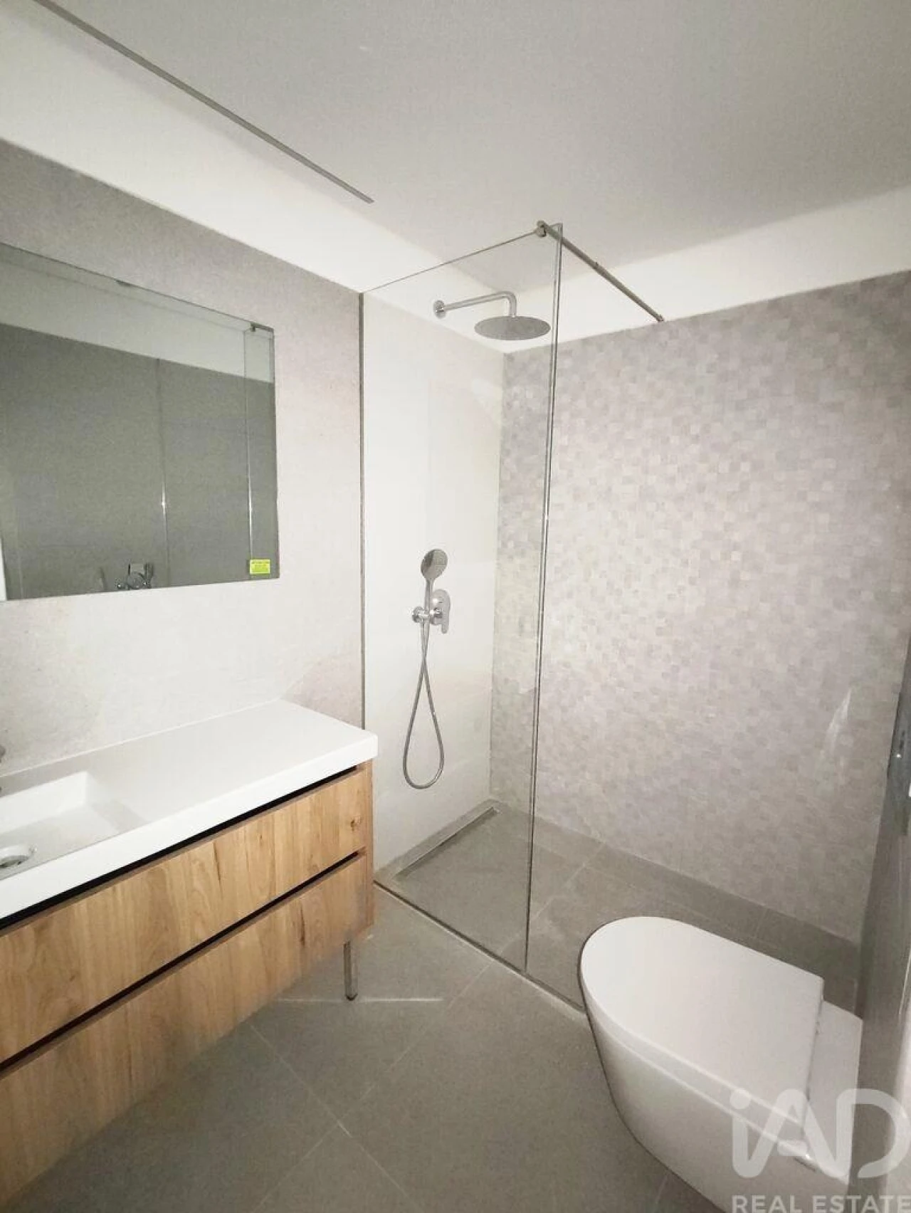 Apartamento T2 para Venda em Lordelo do Ouro e Massarelos Foto 15