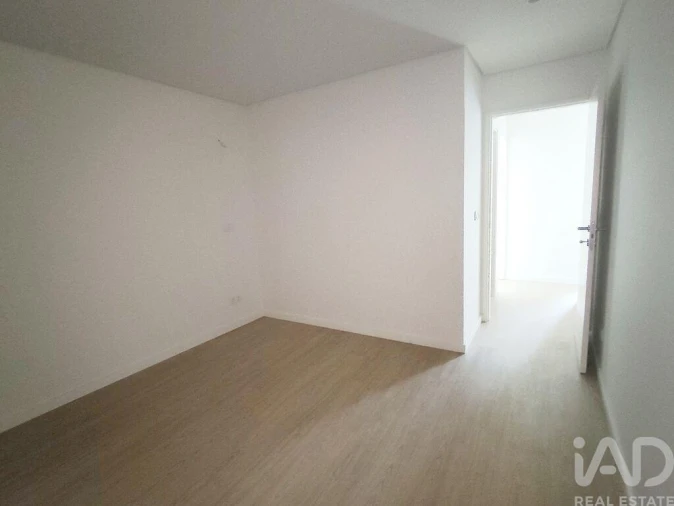 Apartamento T2 para Venda em Lordelo do Ouro e Massarelos Foto 20