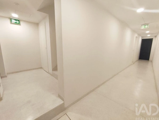 Apartamento T2 para Venda em Lordelo do Ouro e Massarelos Foto 25