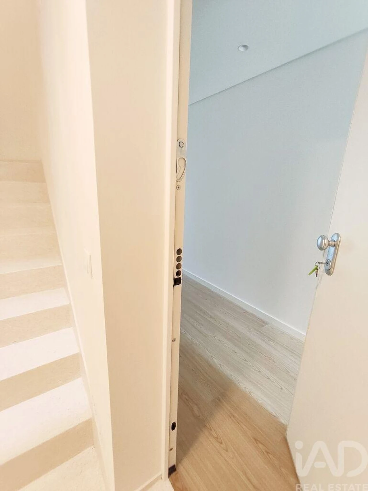 Apartamento T1 para Venda em Lordelo do Ouro e Massarelos Foto 9
