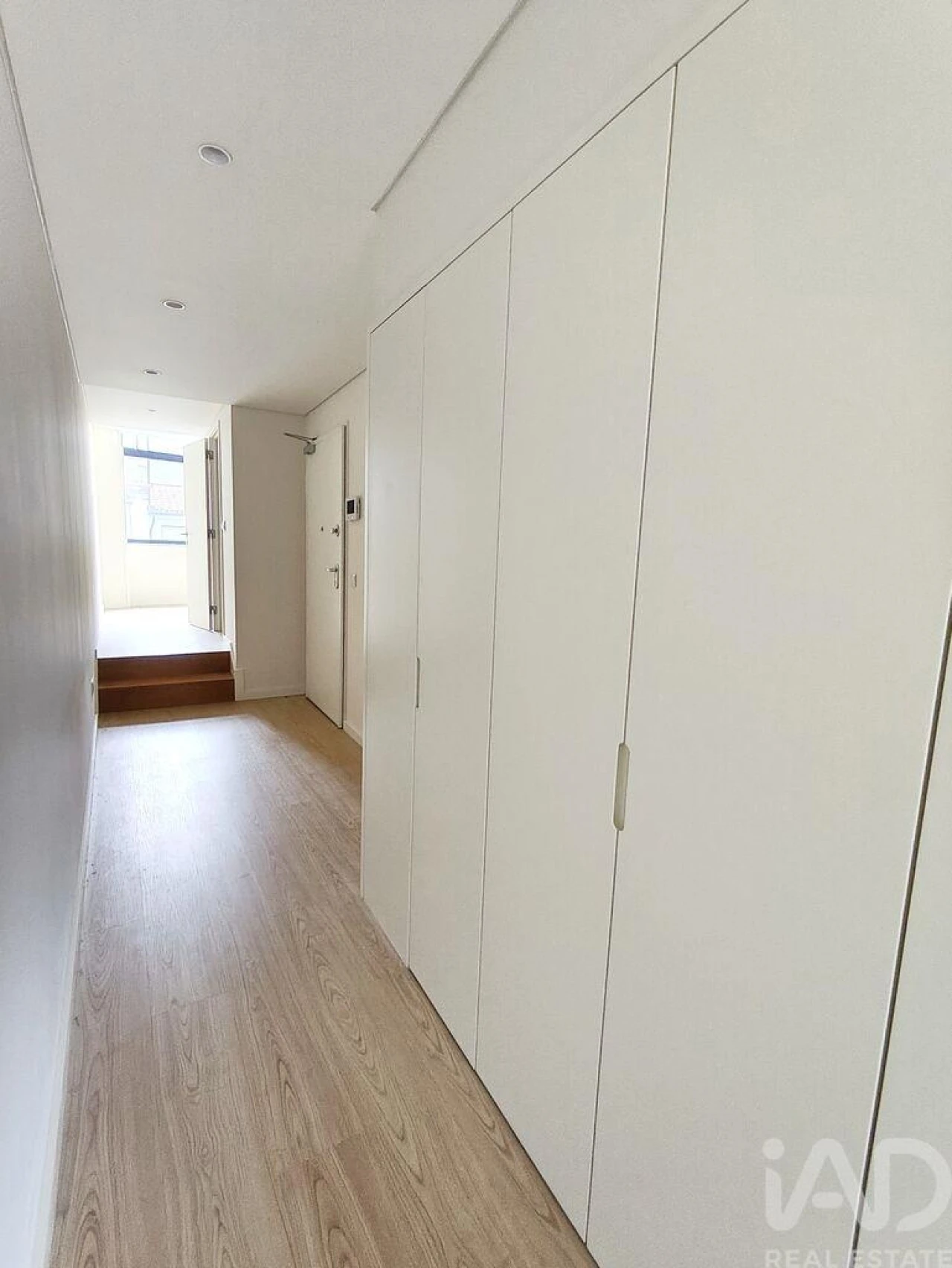 Apartamento T1 para Venda em Lordelo do Ouro e Massarelos Foto 5