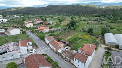 Moradia para Venda em Semide e Rio Vide