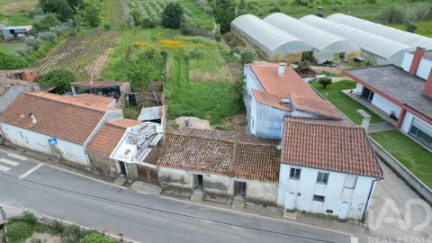 Moradia para Venda em Semide e Rio Vide