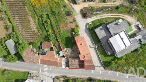 Moradia para Venda em Semide e Rio Vide