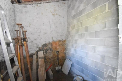Moradia para Venda em Semide e Rio Vide