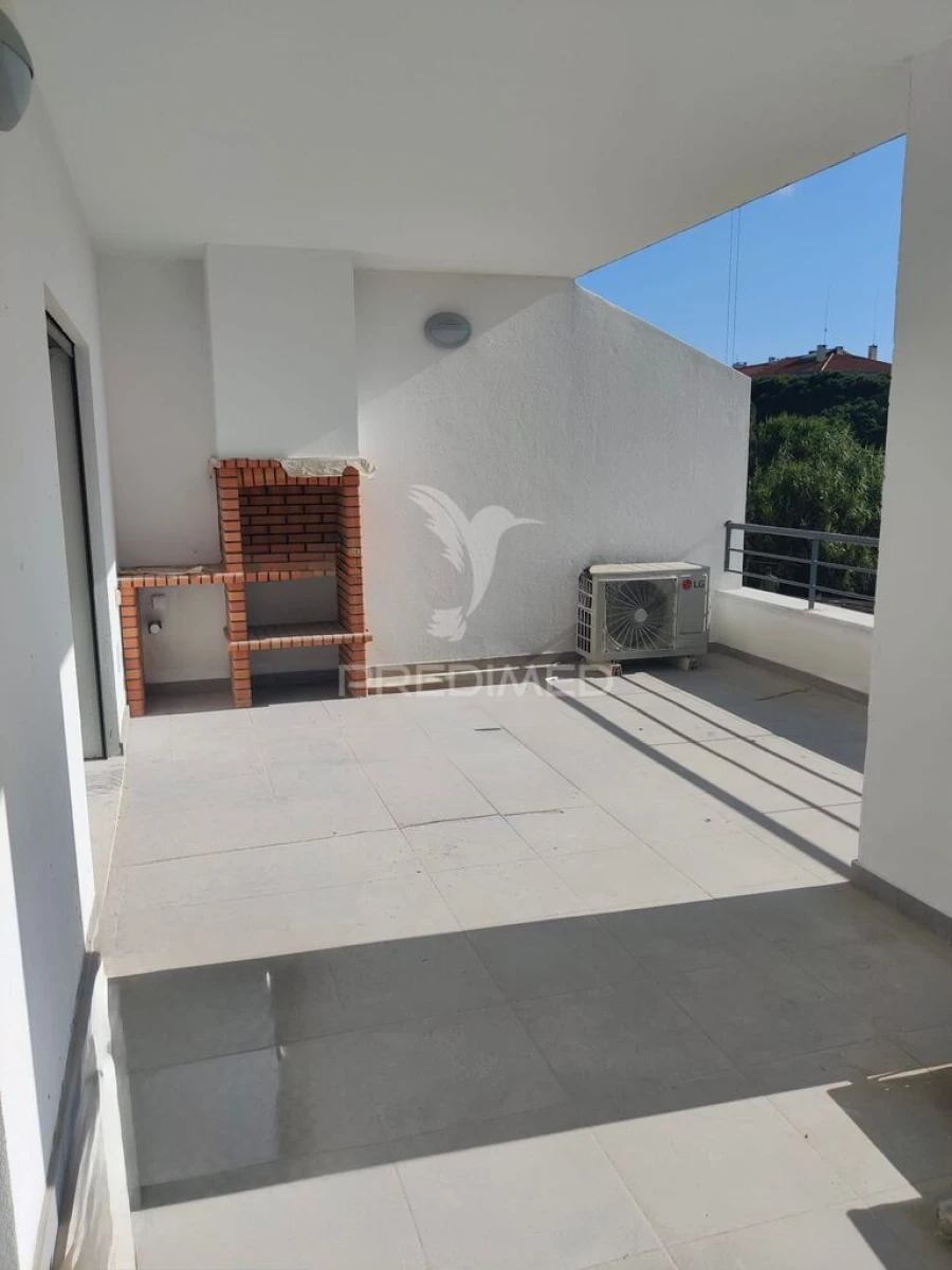Terreno para Venda em Seixal, Arrentela e Aldeia de Paio Pires Foto 16