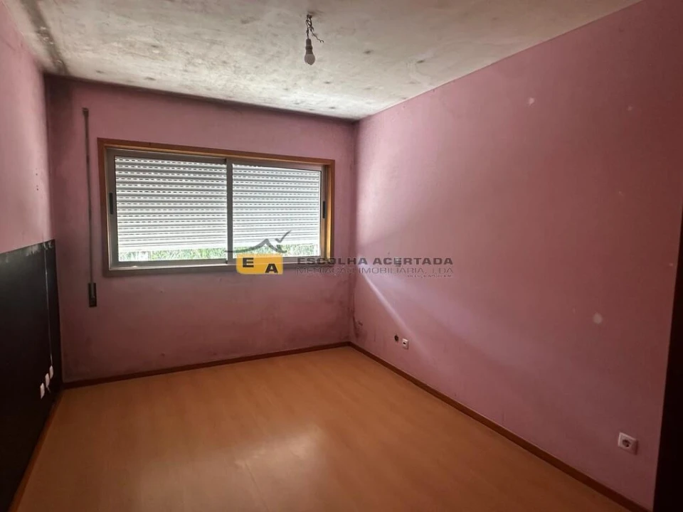 Apartamento T3 para Venda em Moreira Foto 6