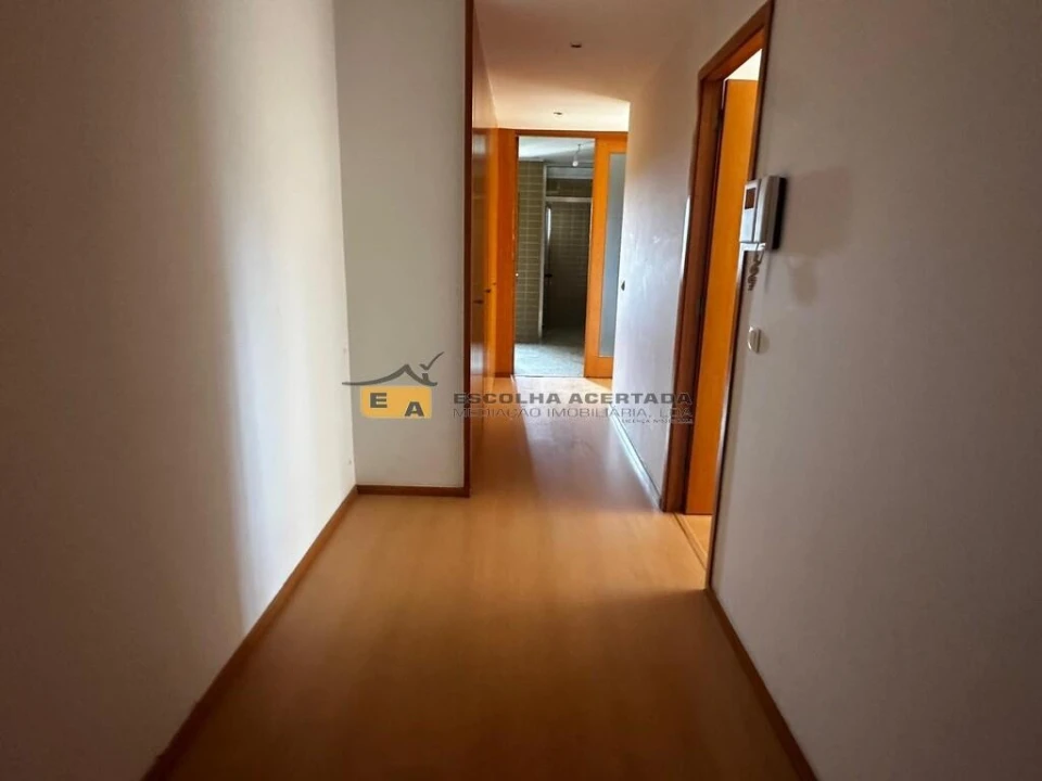 Apartamento T3 para Venda em Moreira Foto 14