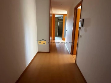 Apartamento T3 para Venda em Moreira