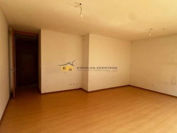 Apartamento T3 para Venda em Moreira