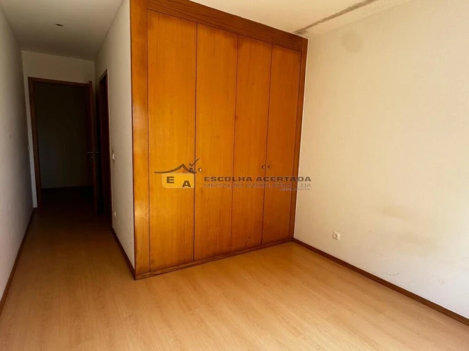 Apartamento T3 para Venda em Moreira Foto 8