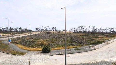 Terreno para Venda em Pataias e Martingança
